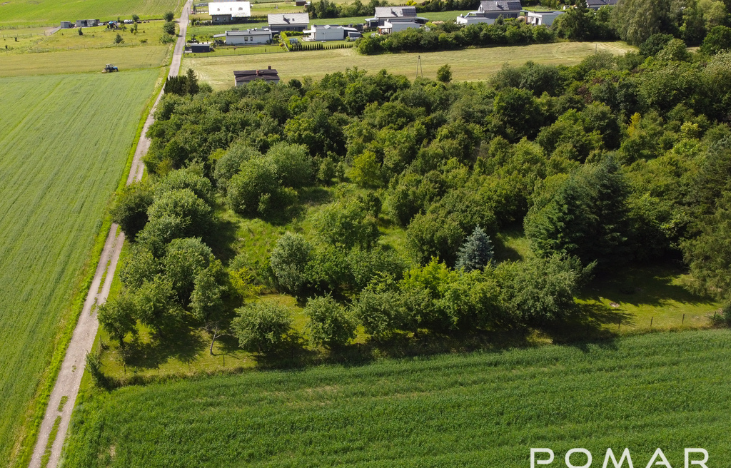 REZERWACJA *Działka budowlana – spokojna i zielona okolica*